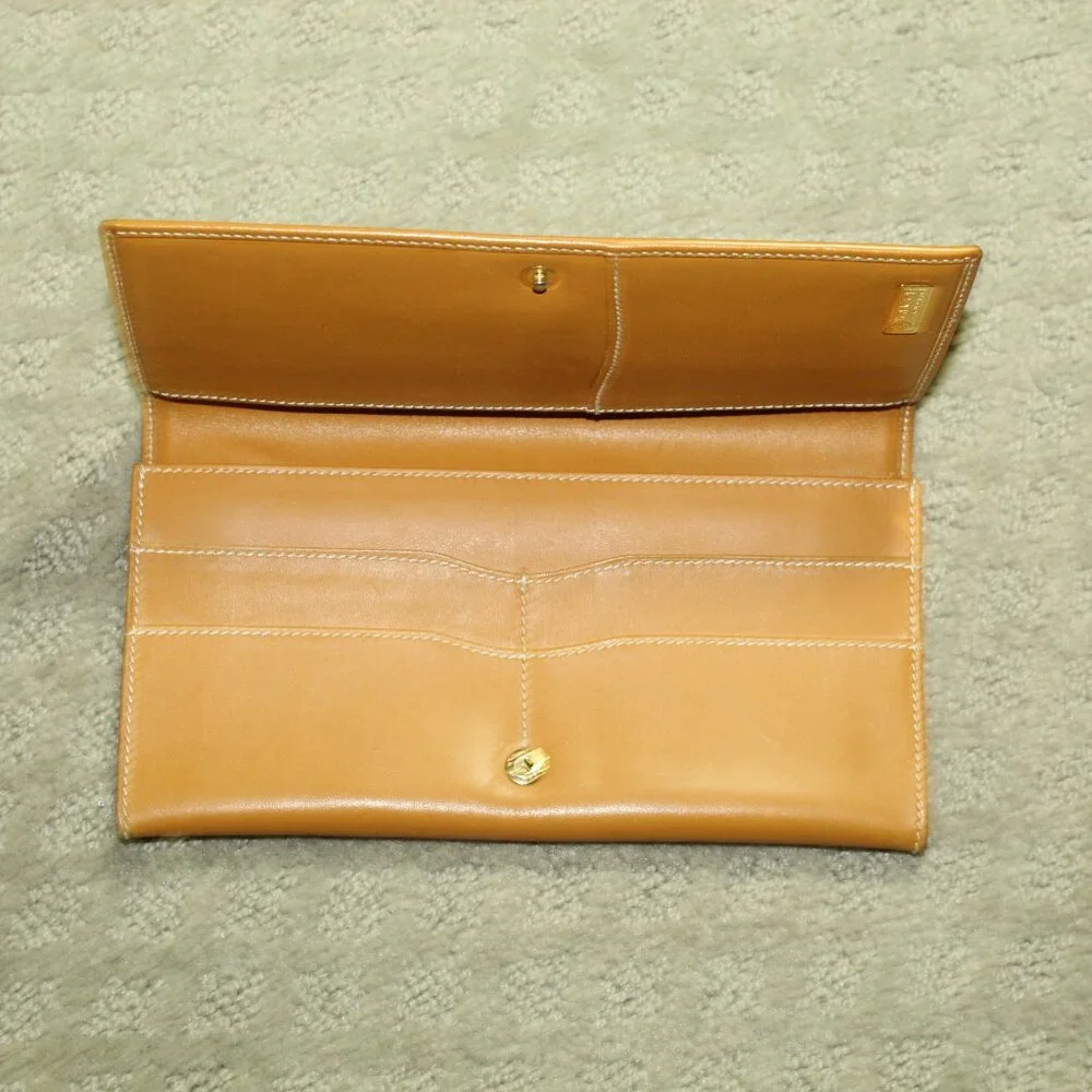 Authentic Gucci Vintage Ivory Micro GG Supreme Coated Canvas Wallet - Picture 3 of 6